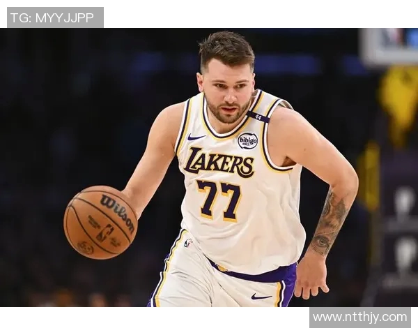 外线神准！尚帕尼5记三分球射落15分3板1帽