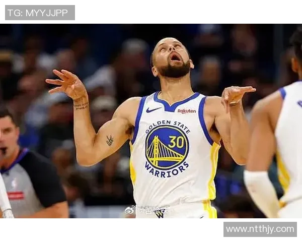 库里超越乔丹,成为30岁后砍下30+次数最多的后卫 库里超越乔丹,成为30岁后砍下30+次数最多的后卫