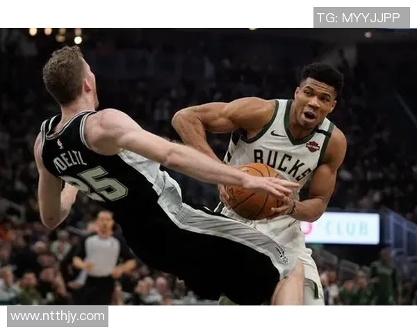 雄鹿101-119不敌马刺，要严厉批评以下三人，太令人失望了